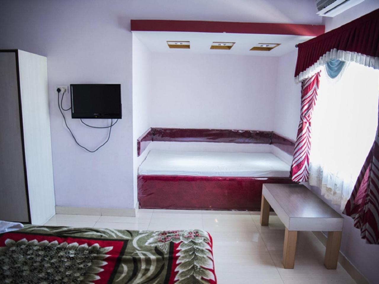 Hotel Sunshine Baharampur المظهر الخارجي الصورة