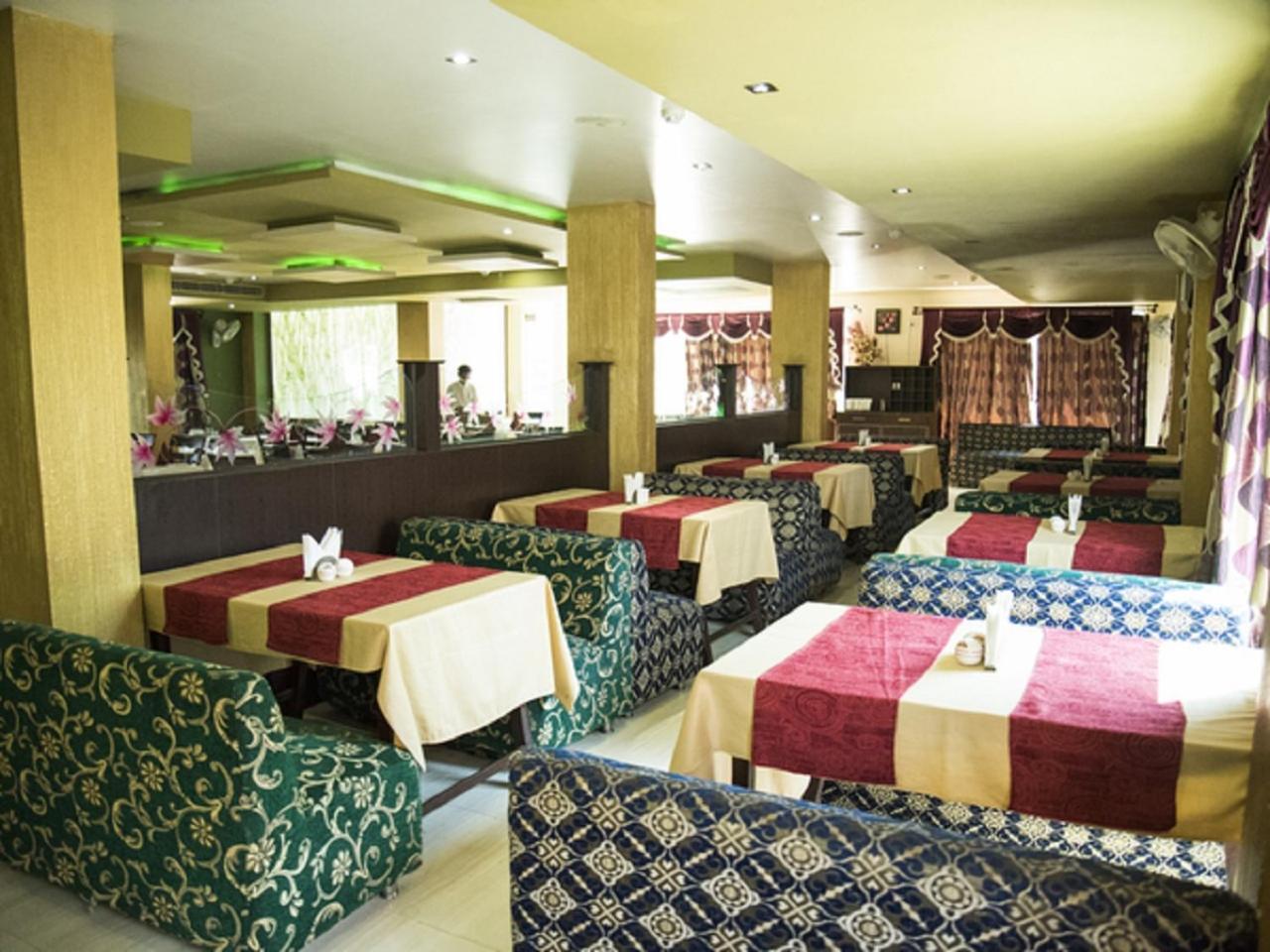 Hotel Sunshine Baharampur المظهر الخارجي الصورة