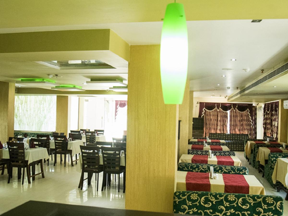 Hotel Sunshine Baharampur المظهر الخارجي الصورة