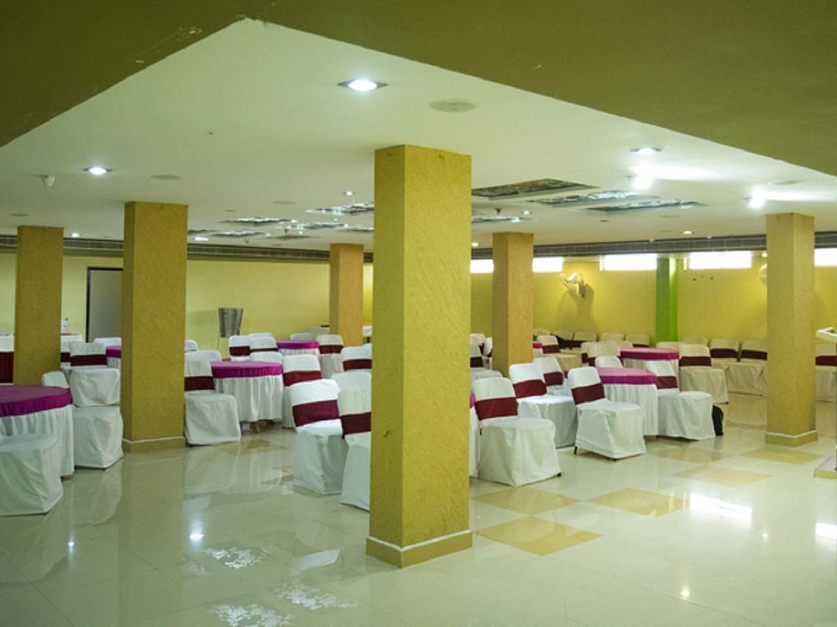 Hotel Sunshine Baharampur المظهر الخارجي الصورة